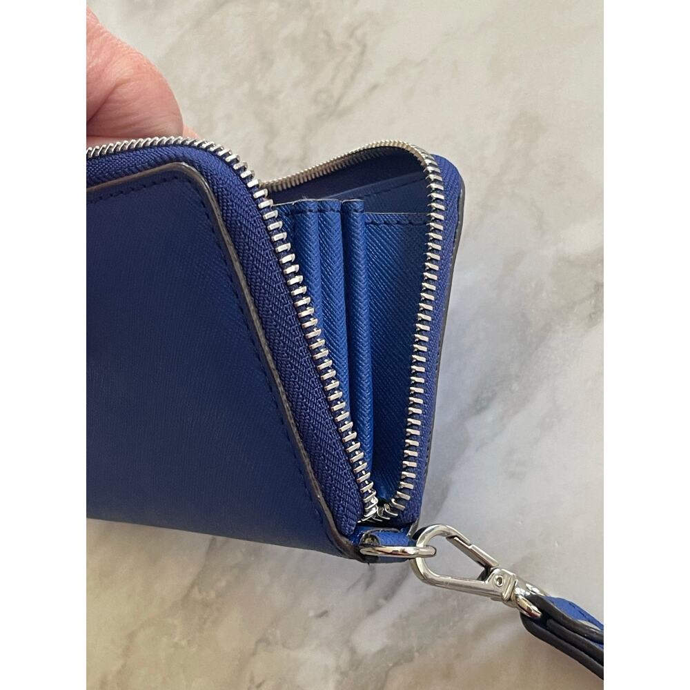Michael Kors LG Multi Function Wristlet Clutch Wallet in Sapphire - Picture 8 of 11